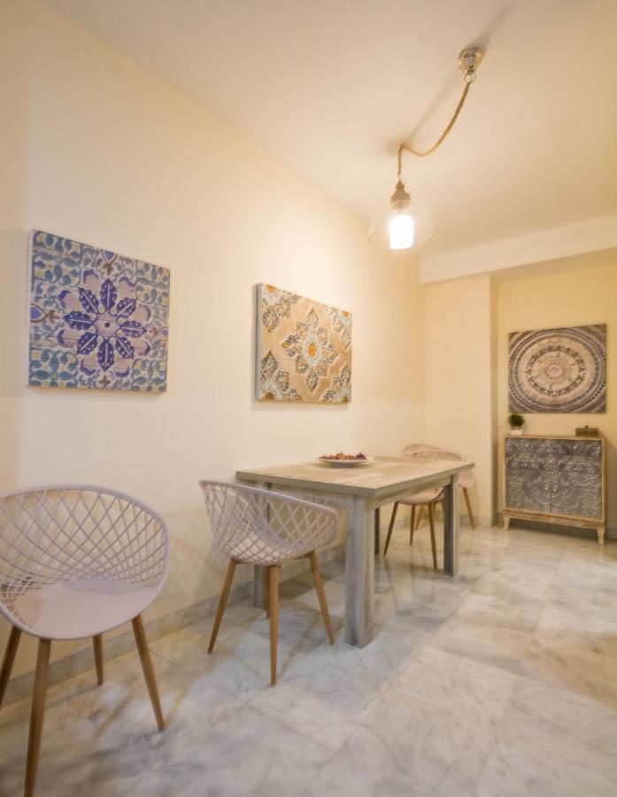 Charming Corners Romero Sevilla Bagian luar foto